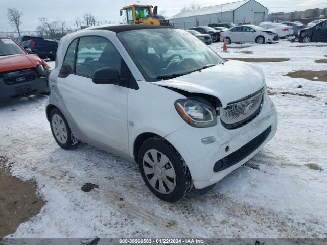 SMART FORTWO 2017 wmefj5da5hk171691