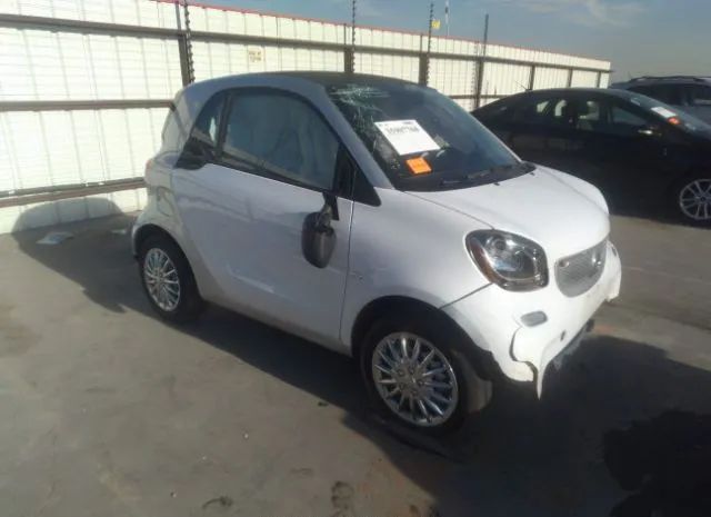 SMART FORTWO 2017 wmefj5da8hk168137