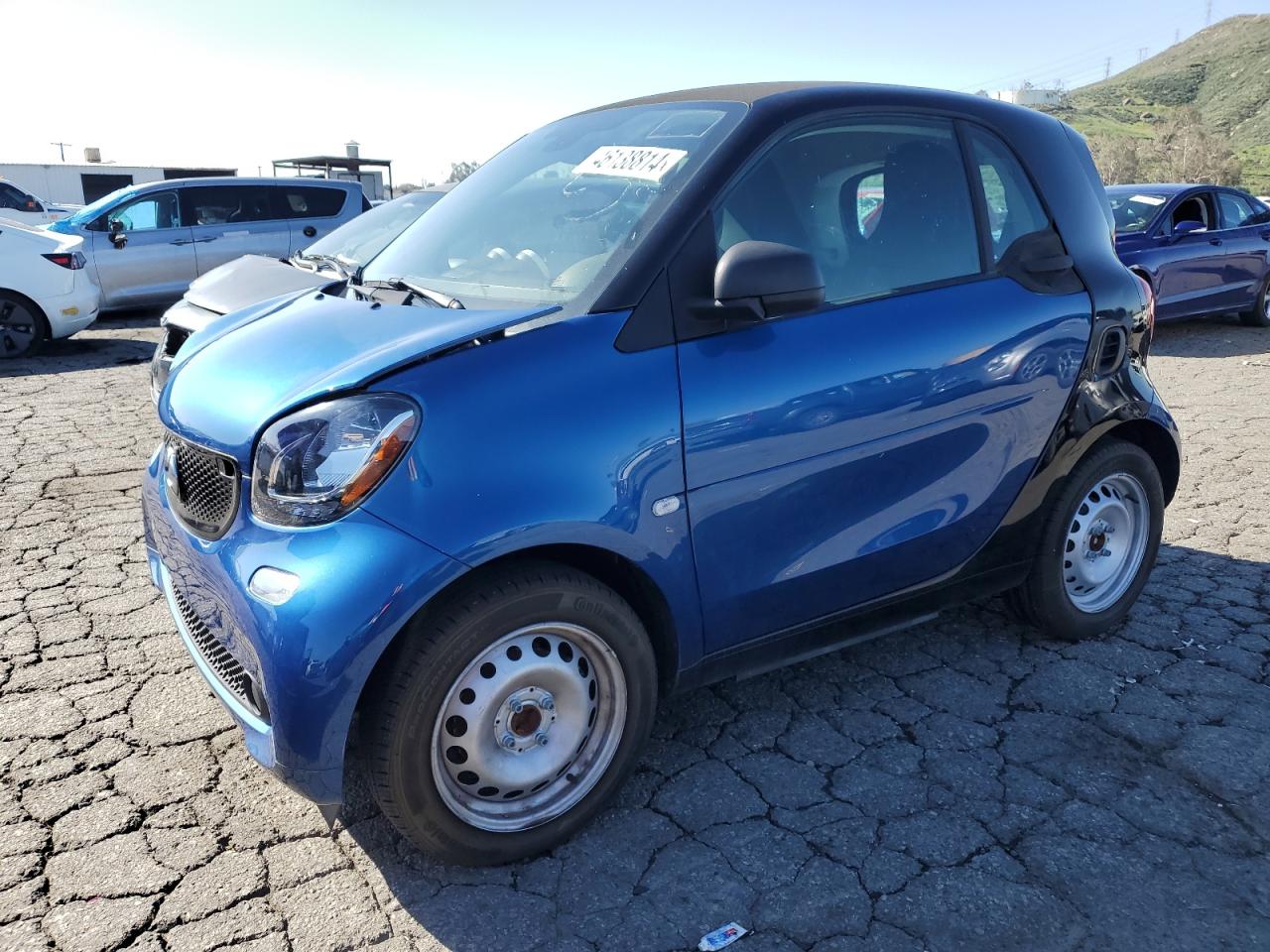 SMART FORTWO 2018 wmefj9ba6jk308010