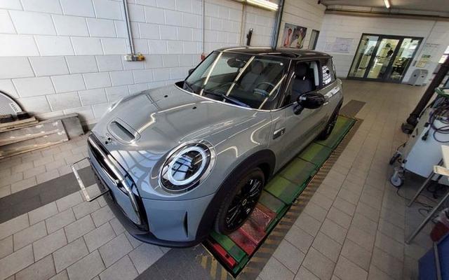 MINI MINI 3-TRG. (F56)(2013-&GT) 2022 wmw11dj0802s20415