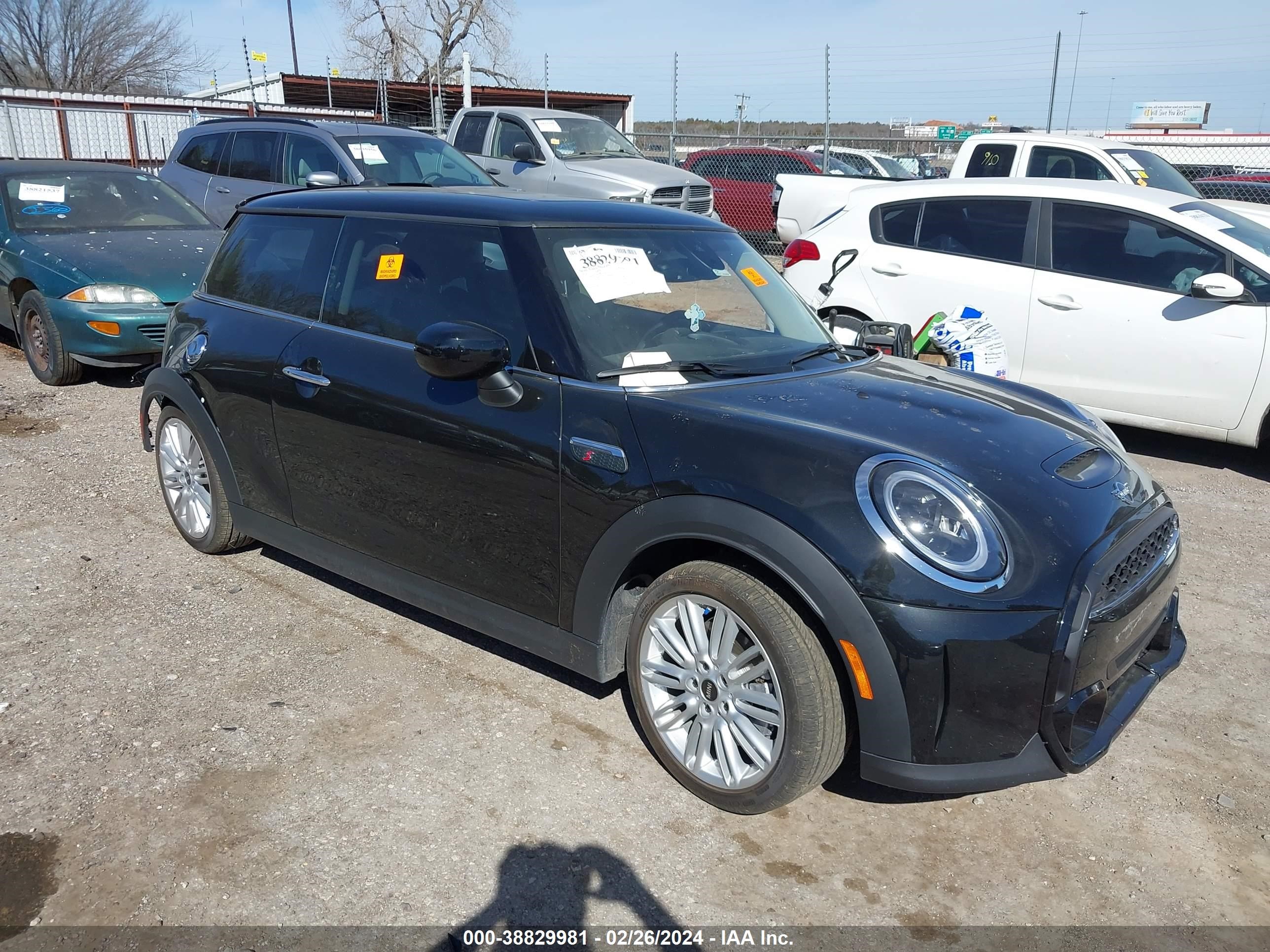 MINI HARD TOP 2024 wmw53dh02r2v11183