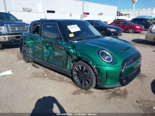 MINI HARDTOP 2024 wmw53dk01r2v69200