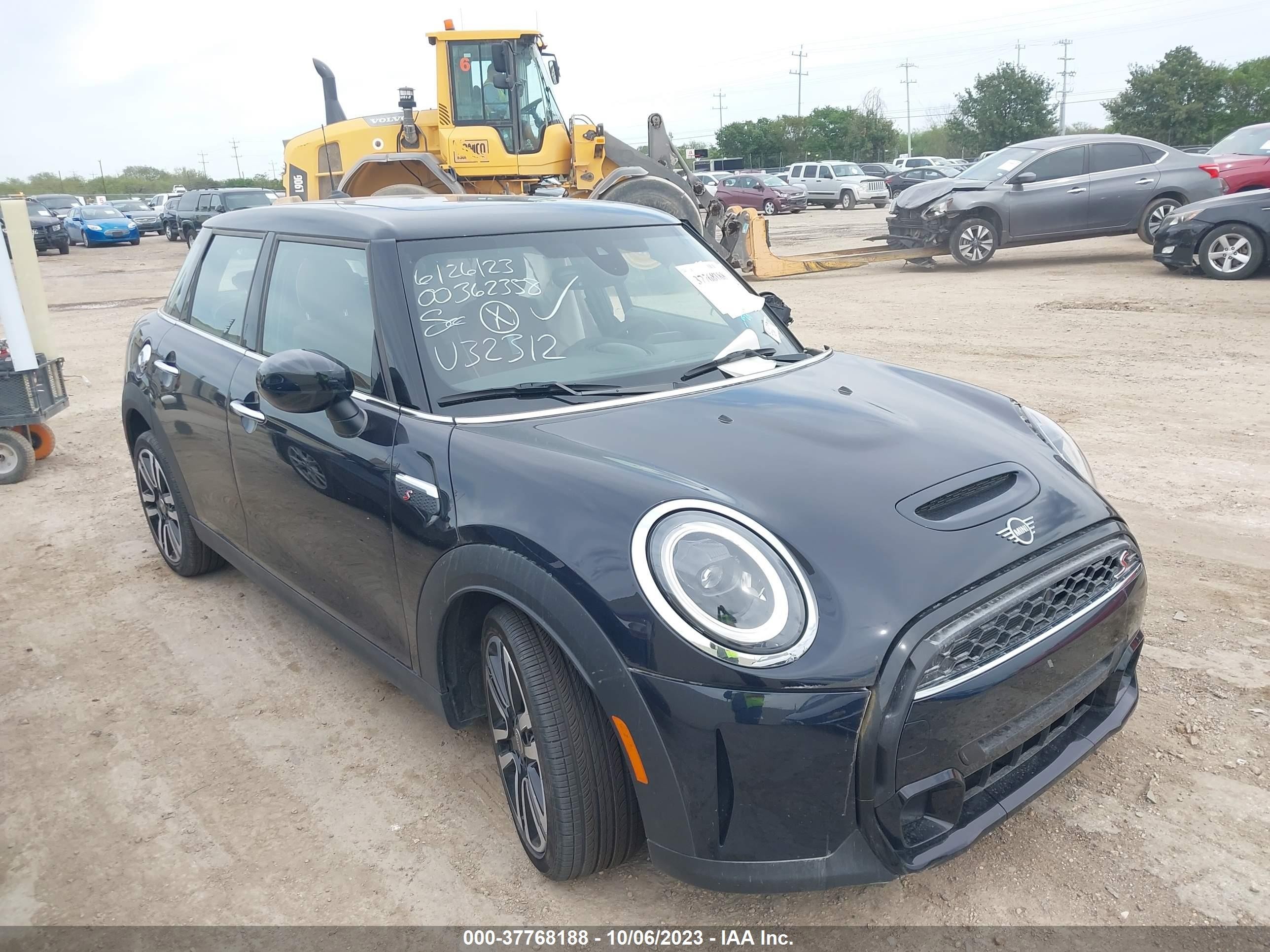 MINI HARD TOP 2024 wmw53dk07r2u32312