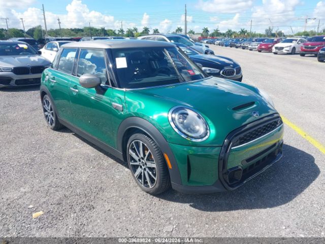 MINI HARDTOP 2024 wmw53dk07r2u48624