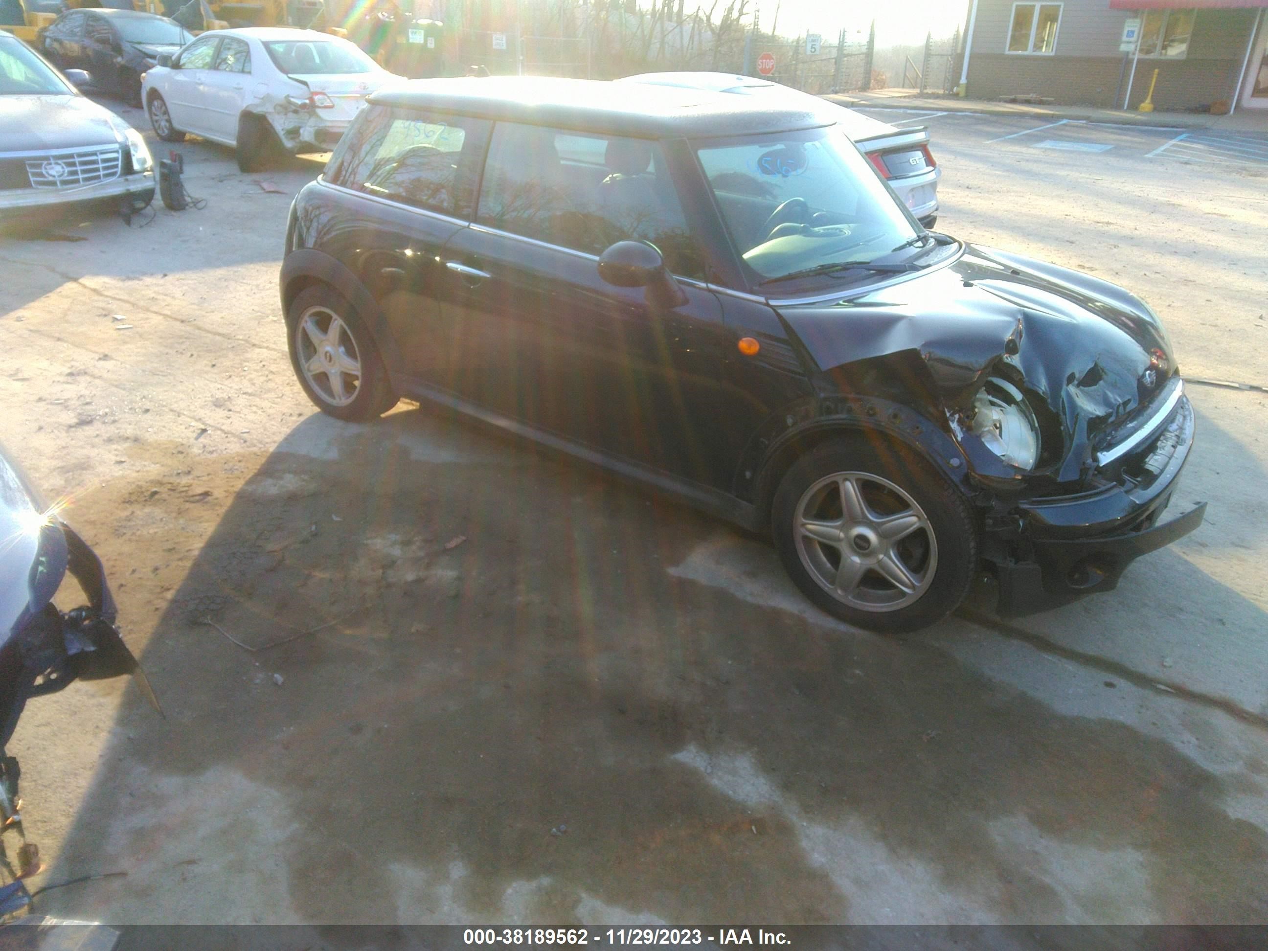 MINI COOPER 2009 wmwmf33529tu73769