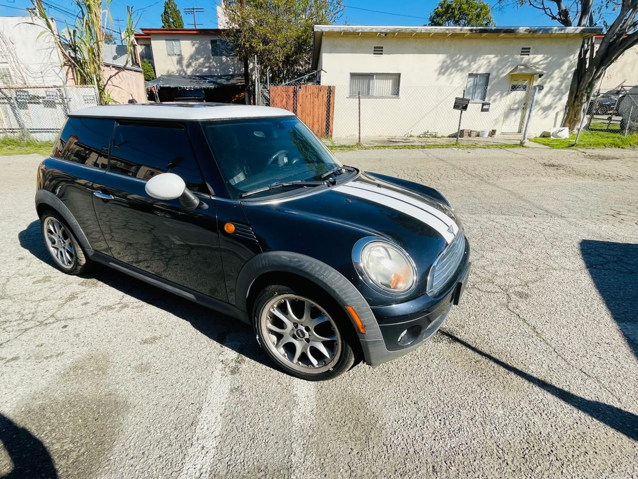 MINI COOPER 2007 wmwmf33547tt52464