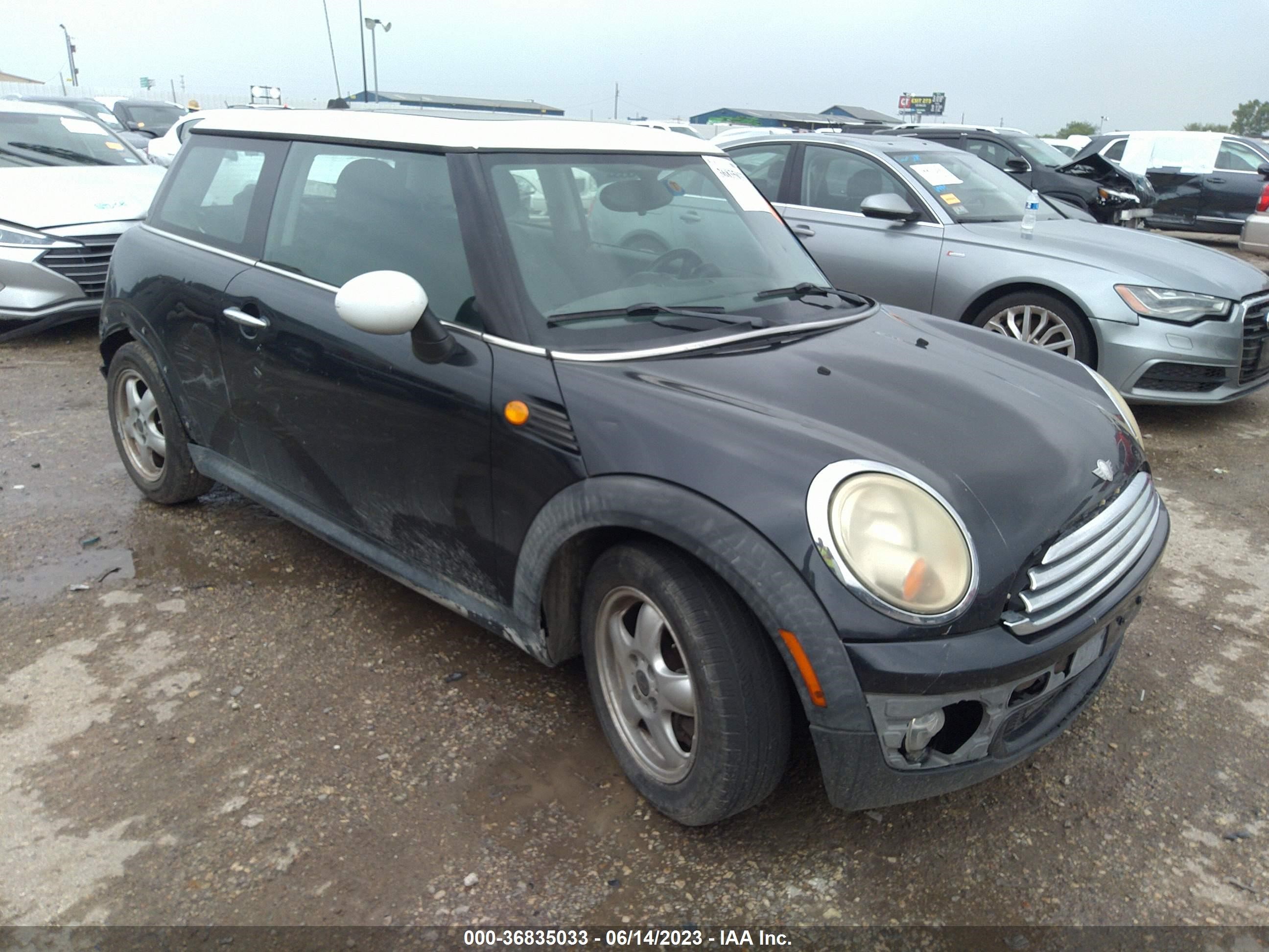 MINI COOPER 2007 wmwmf33557tt59178