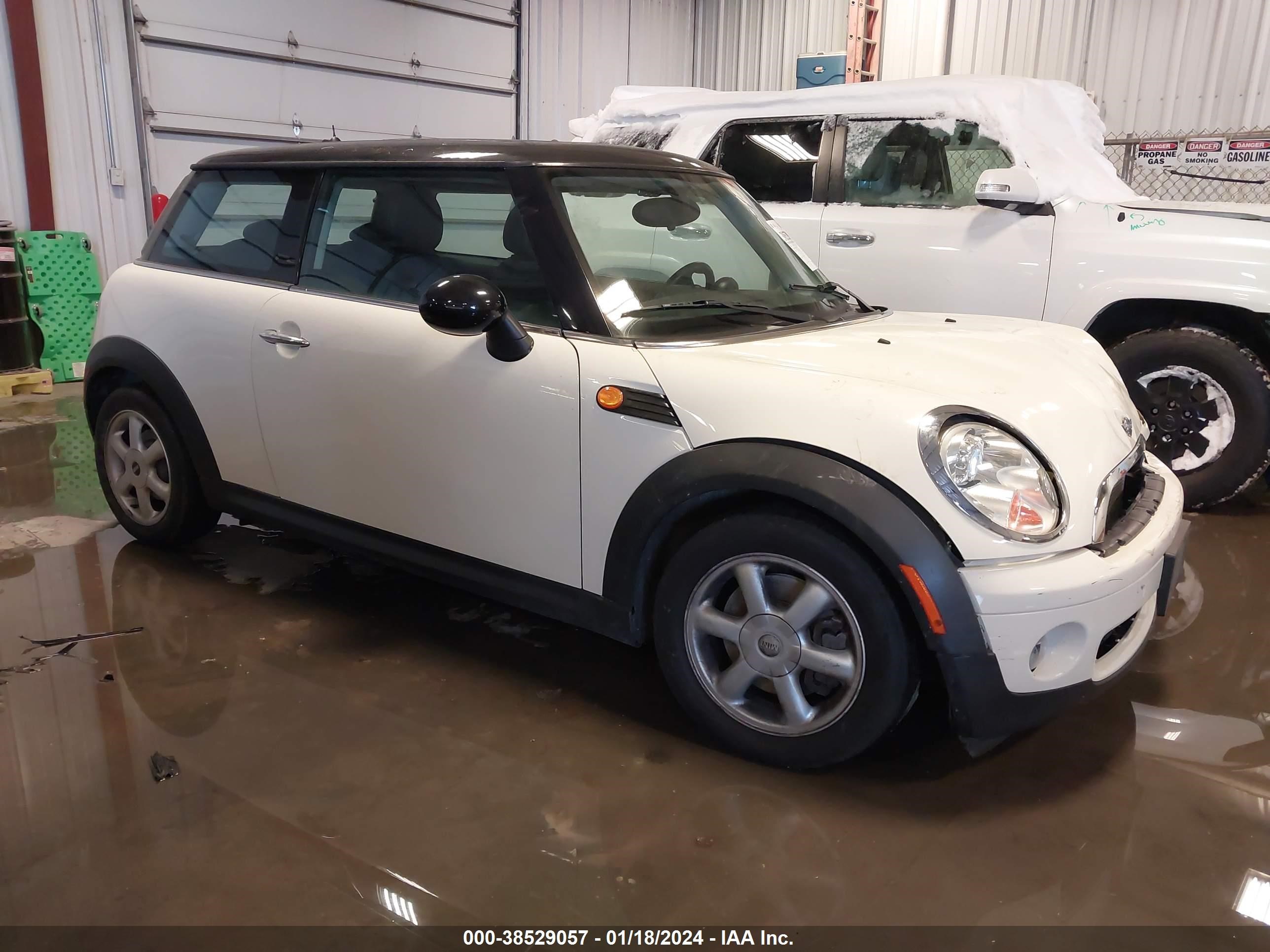 MINI COOPER 2007 wmwmf33567tl68147