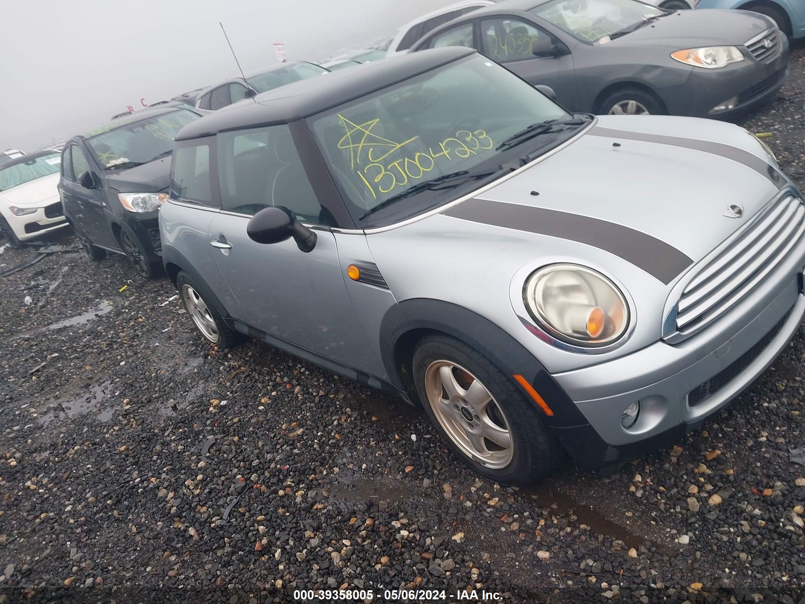 MINI COOPER 2007 wmwmf33567tu63582