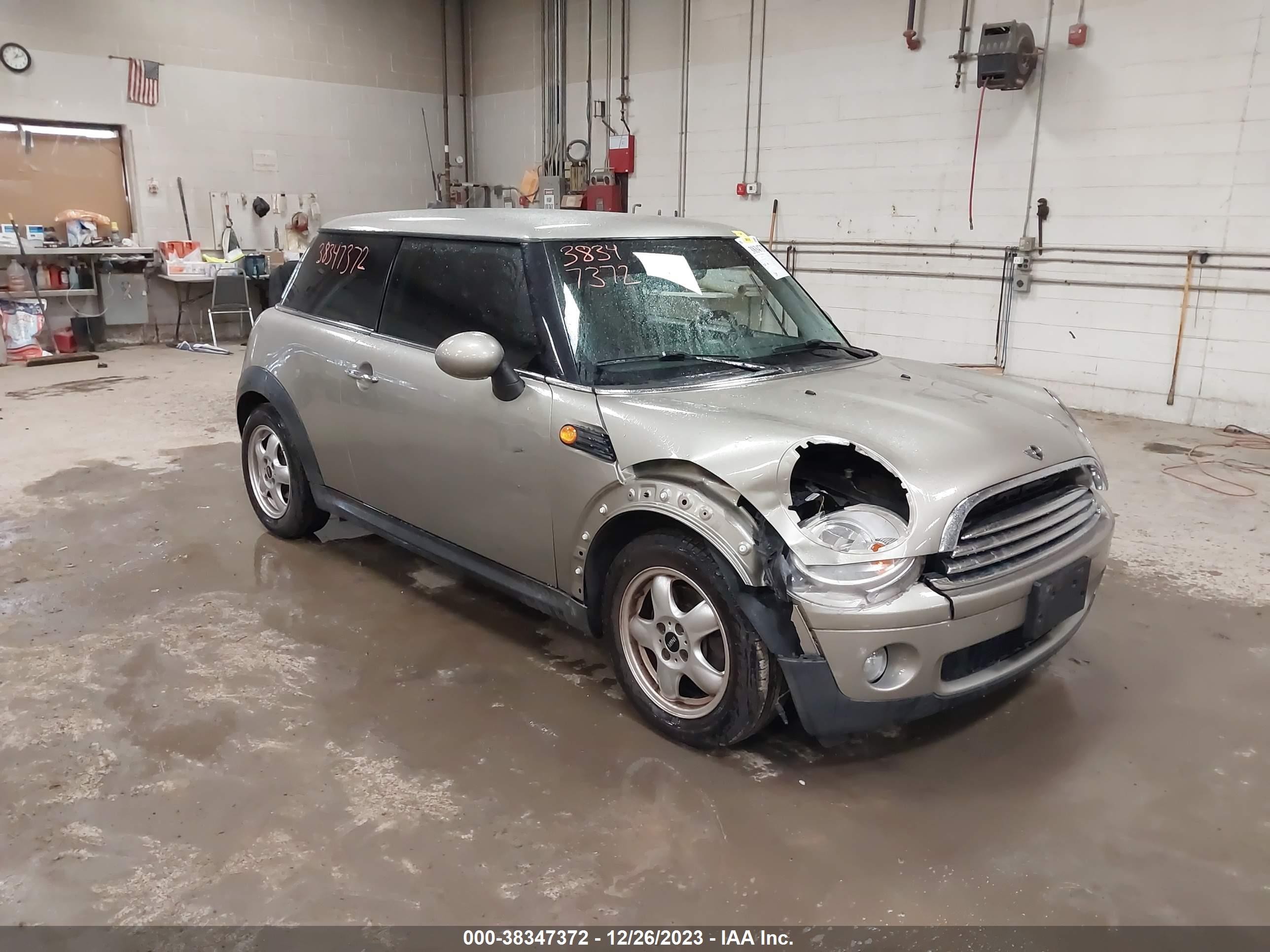 MINI COOPER 2007 wmwmf33597tt50998