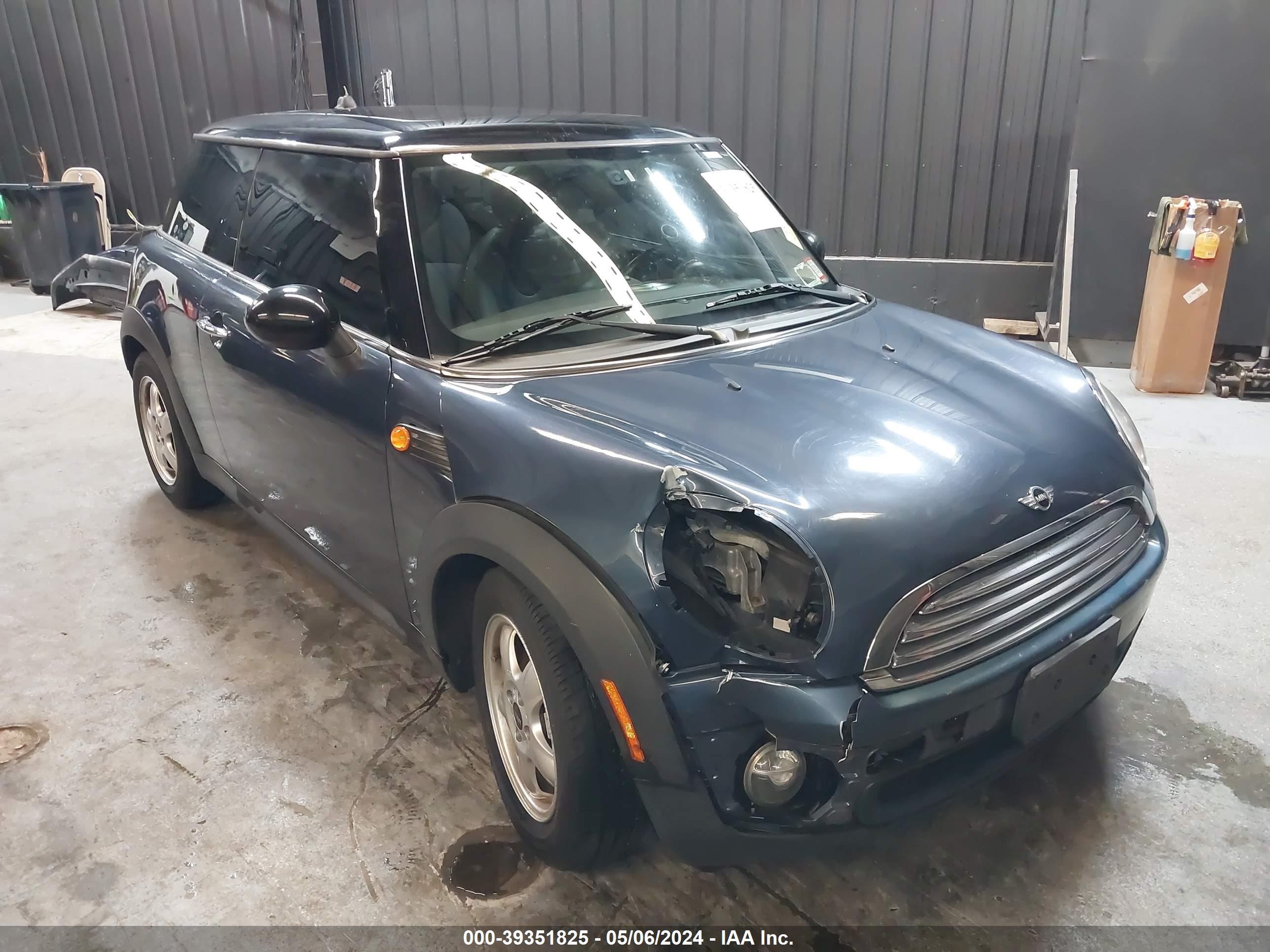 MINI COOPER 2009 wmwmf33599tw78165