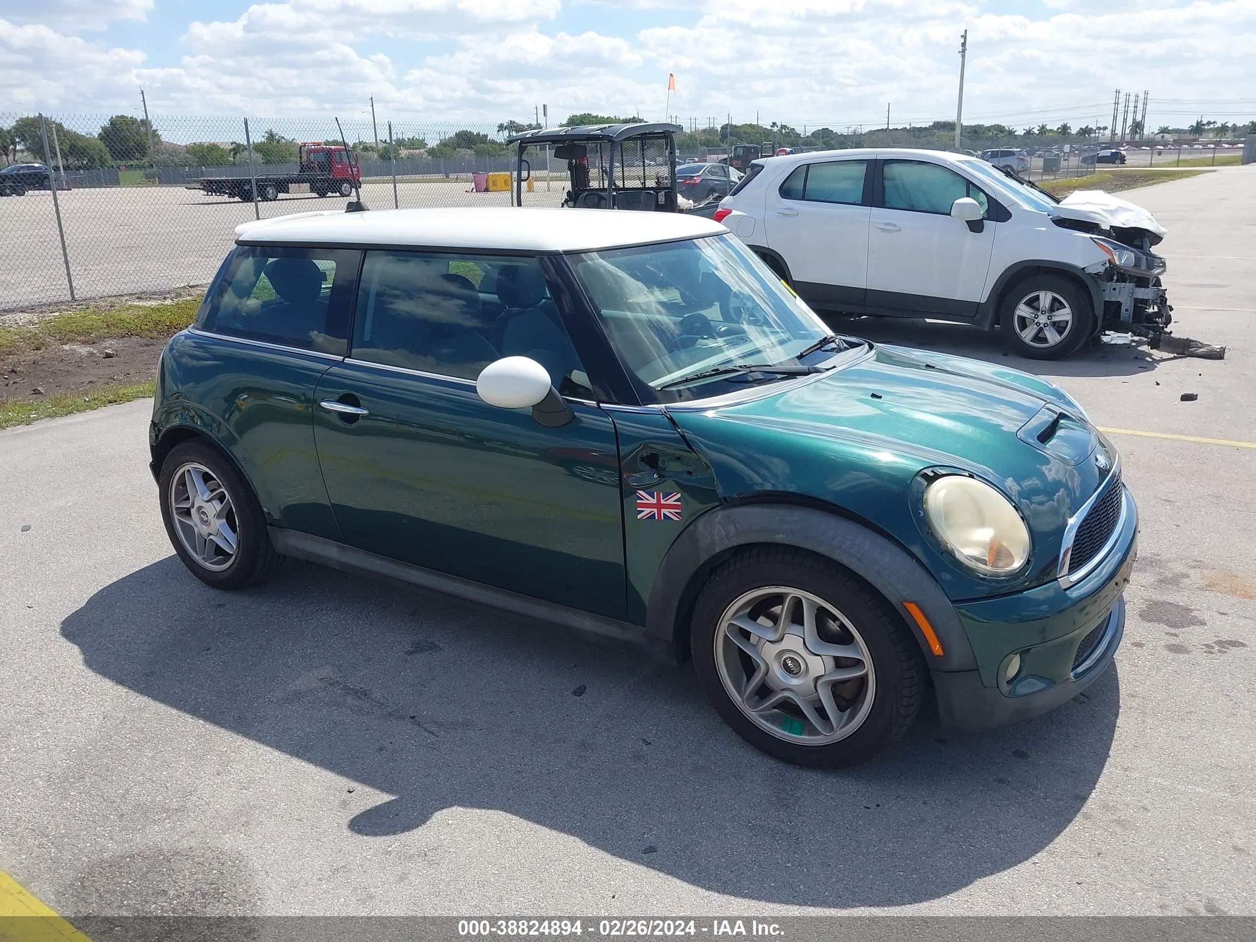 MINI COOPER 2009 wmwmf73529tw85014