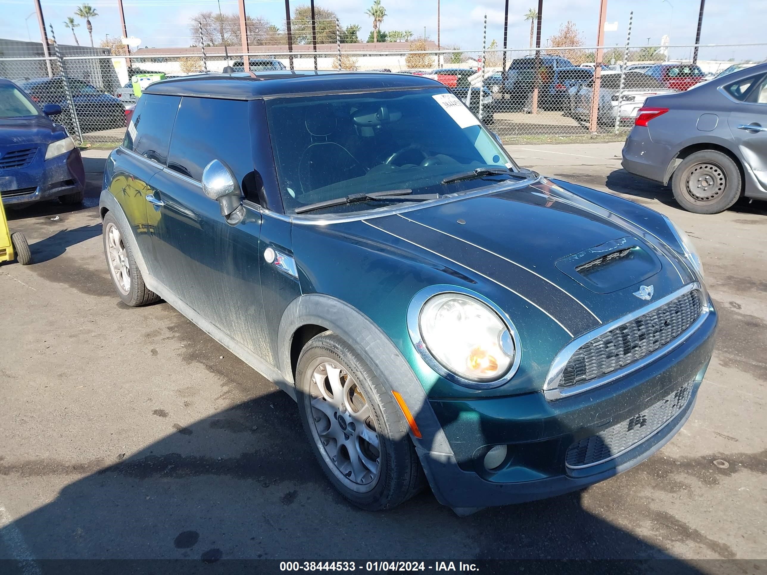 MINI COOPER 2007 wmwmf73557tt82502