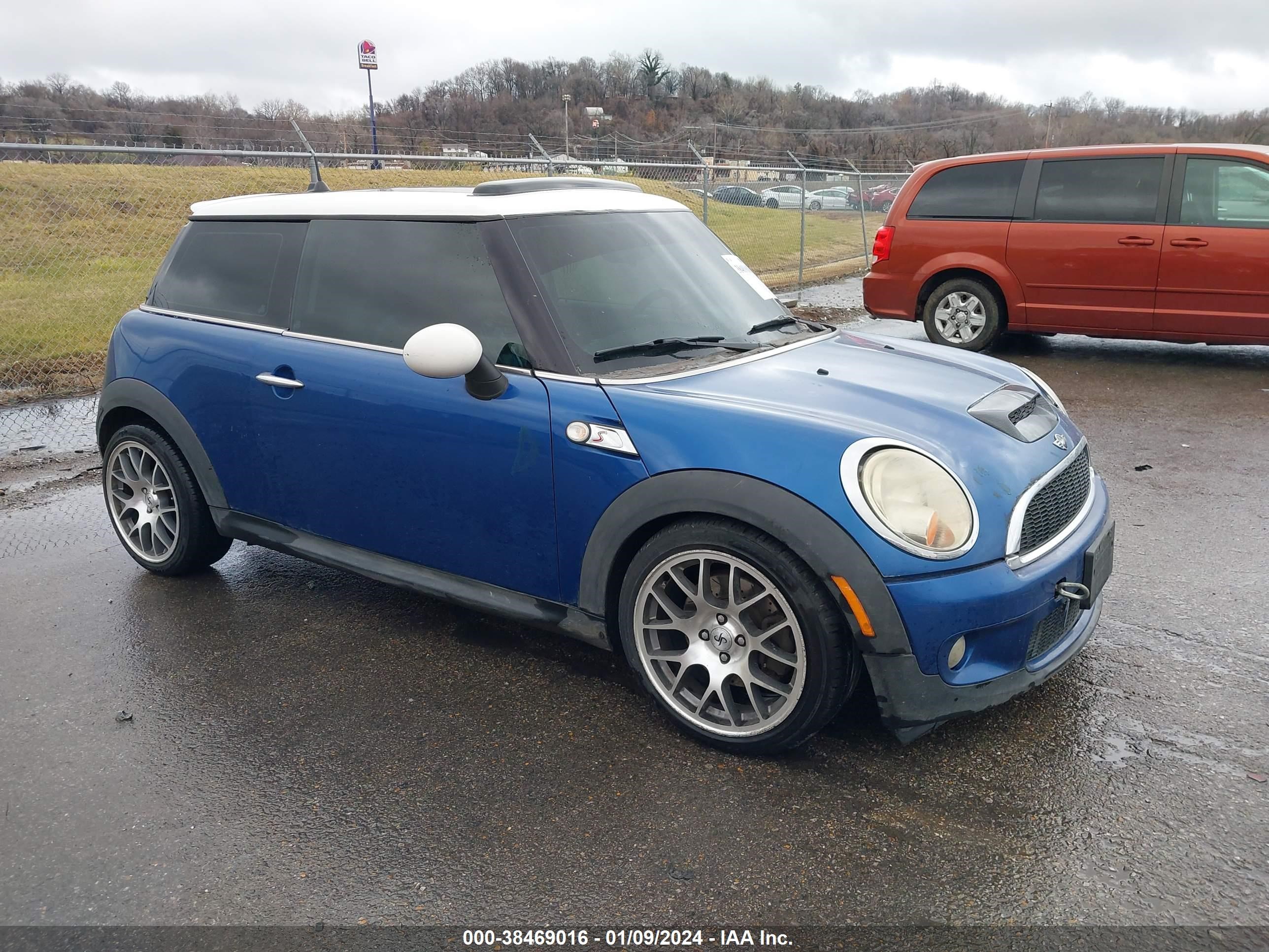 MINI COOPER 2007 wmwmf73577tl87717