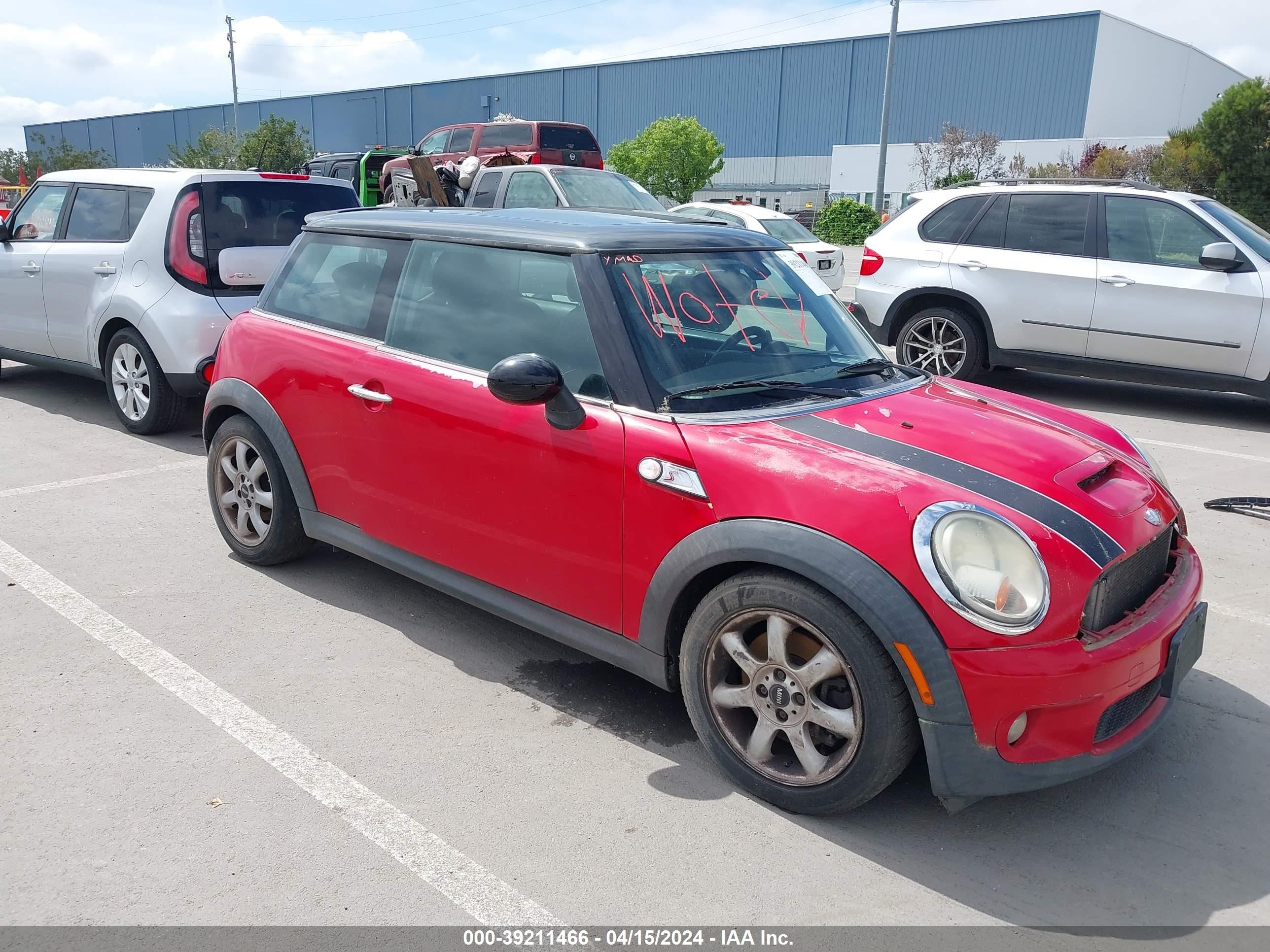 MINI COOPER 2007 wmwmf73577tt84154