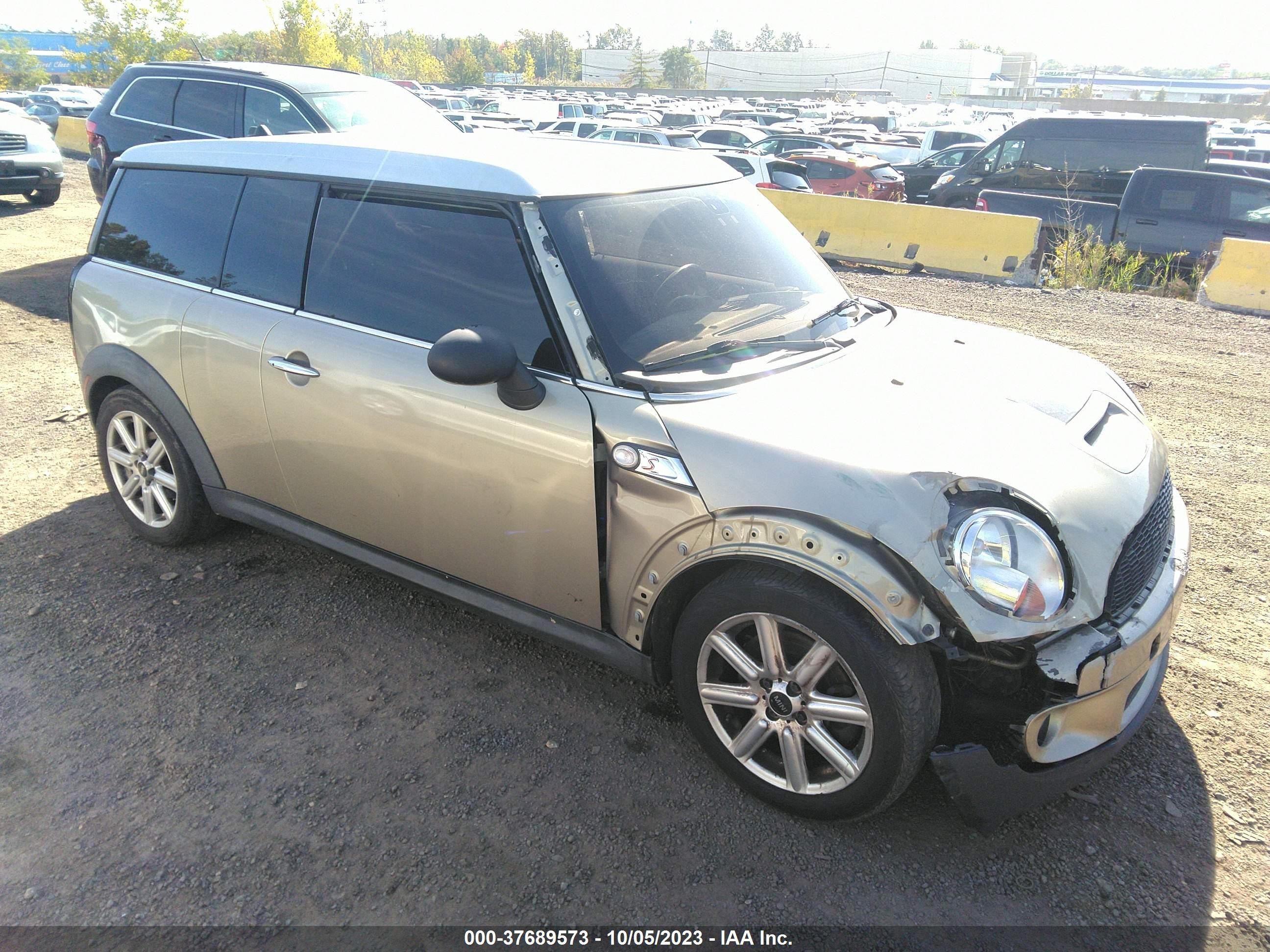 MINI CLUBMAN 2009 wmwmm33519tp91565