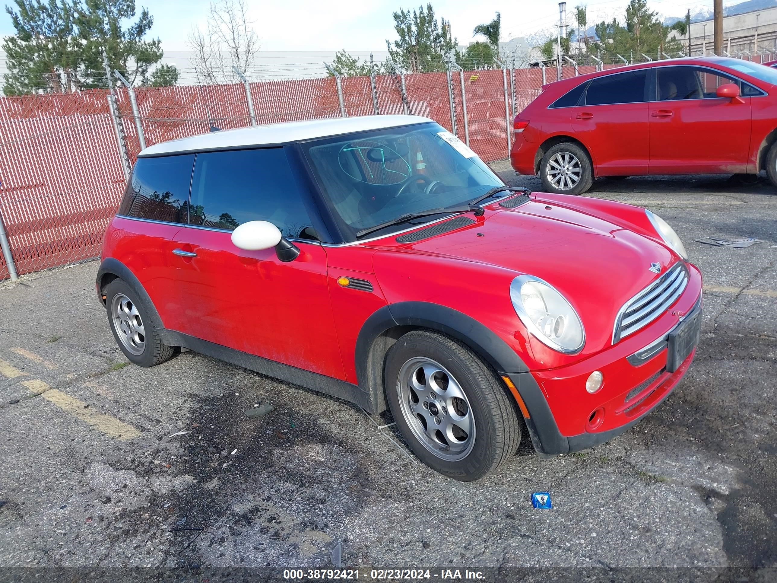 MINI COOPER 2005 wmwrc33485tj66266