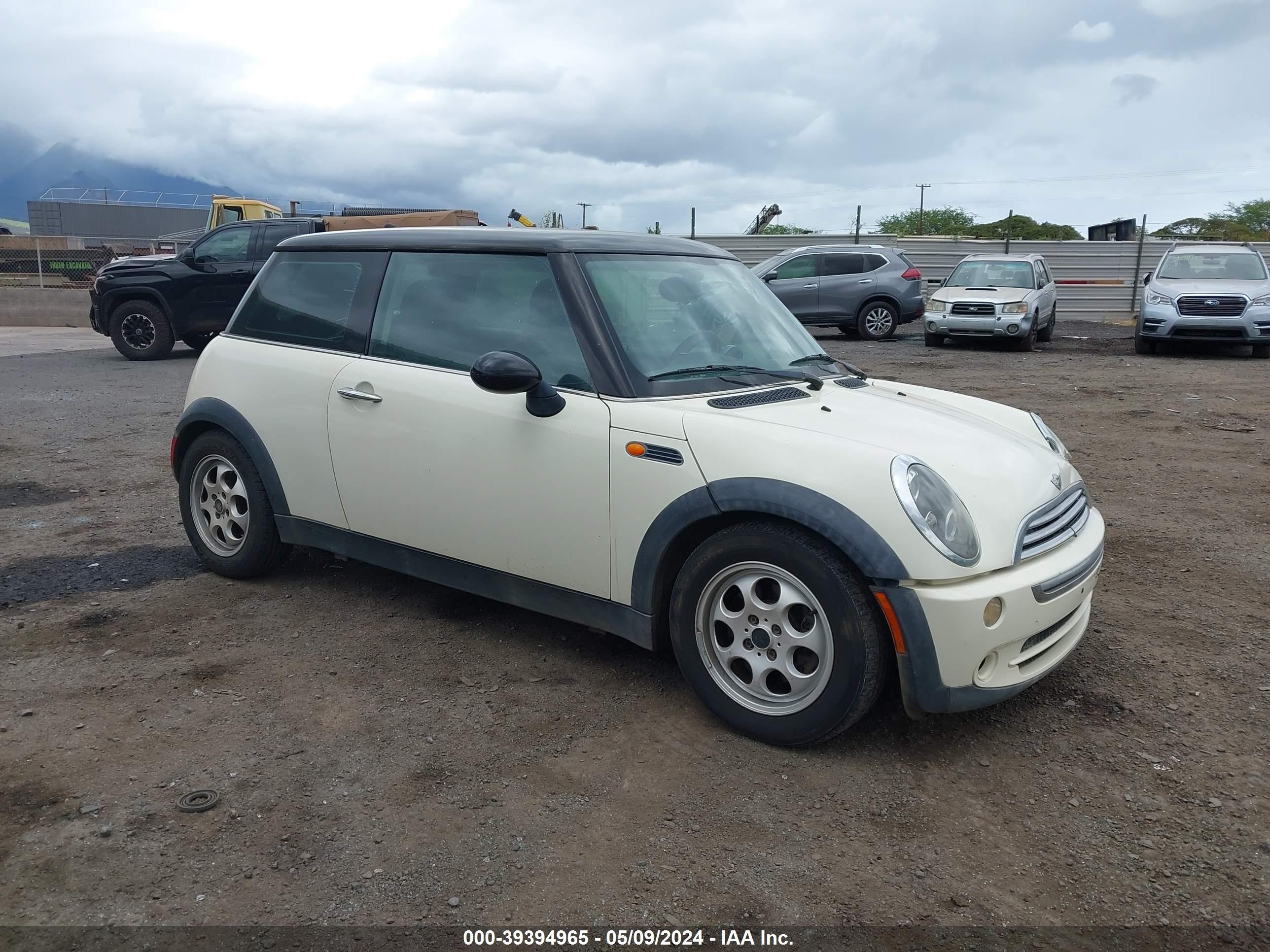 MINI COOPER 2006 wmwrc33556tk16633