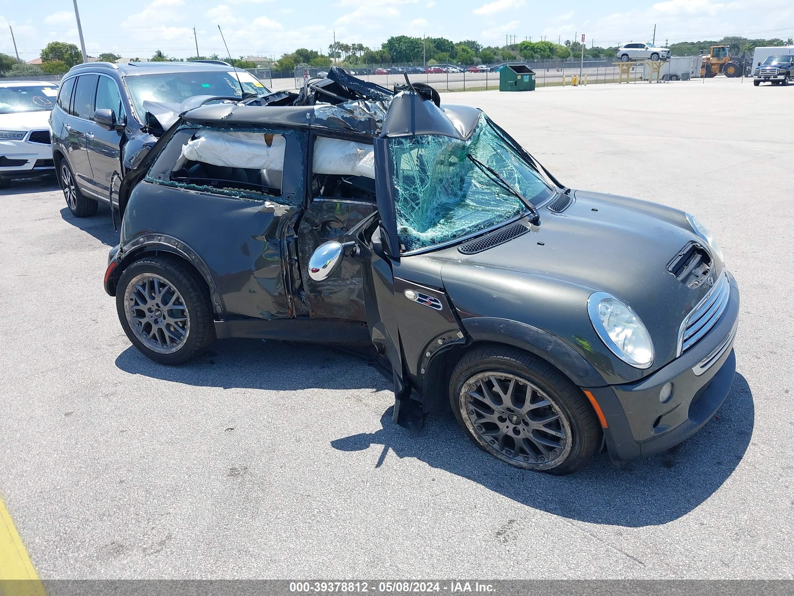 MINI COOPER 2006 wmwre33516tl19977