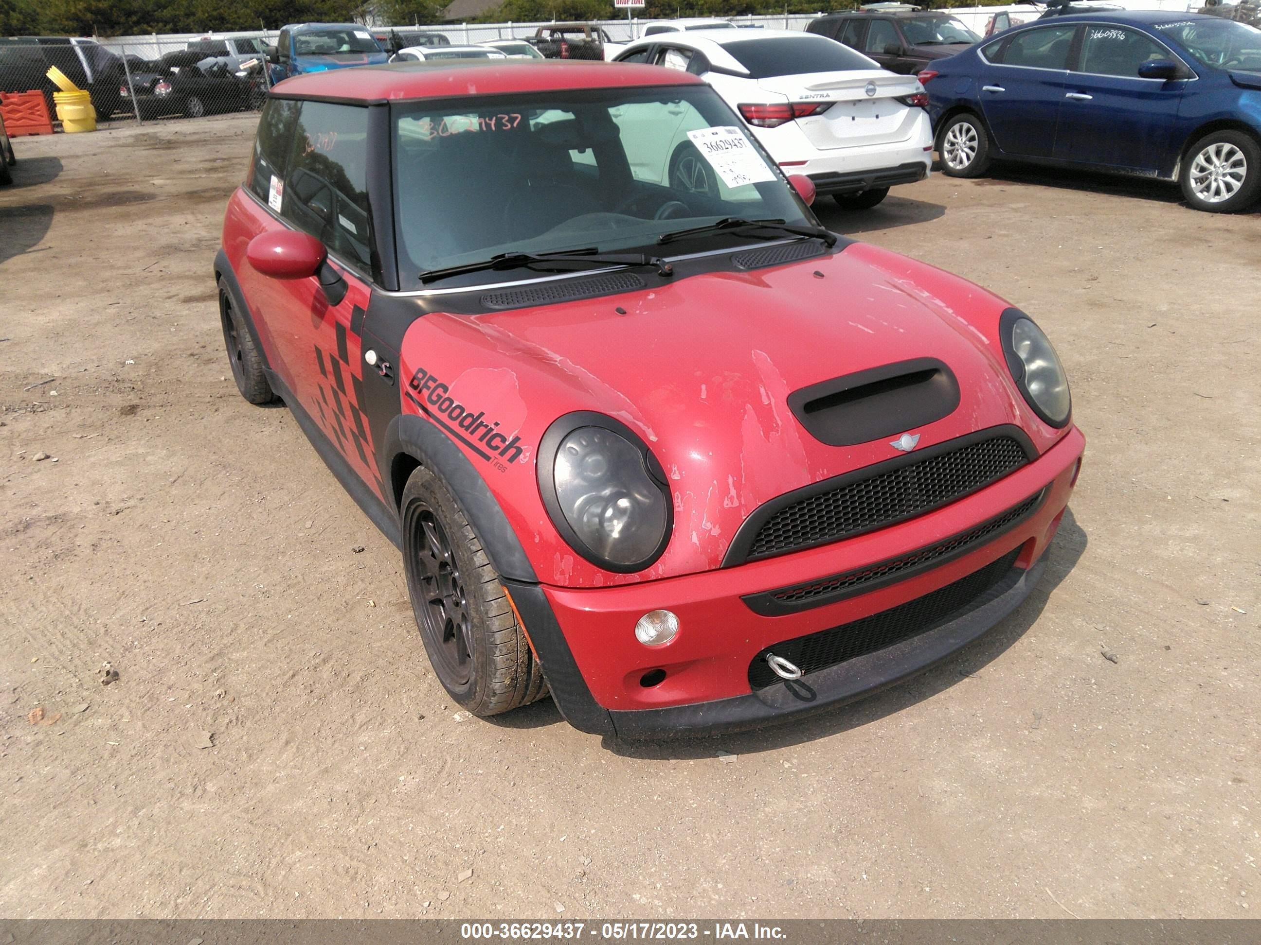 MINI COOPER 2006 wmwre33526tl16229