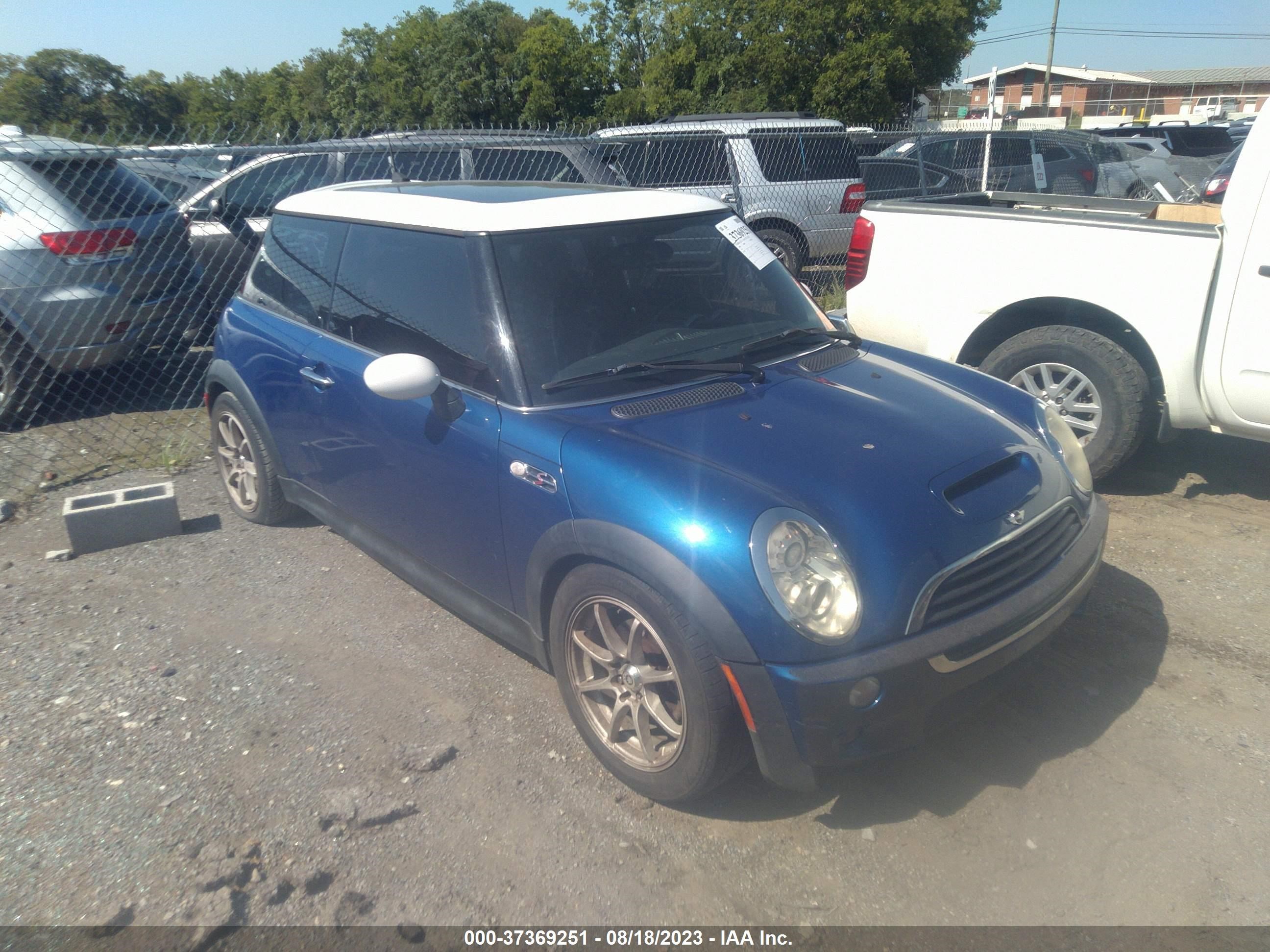 MINI COOPER 2005 wmwre33555tg96524