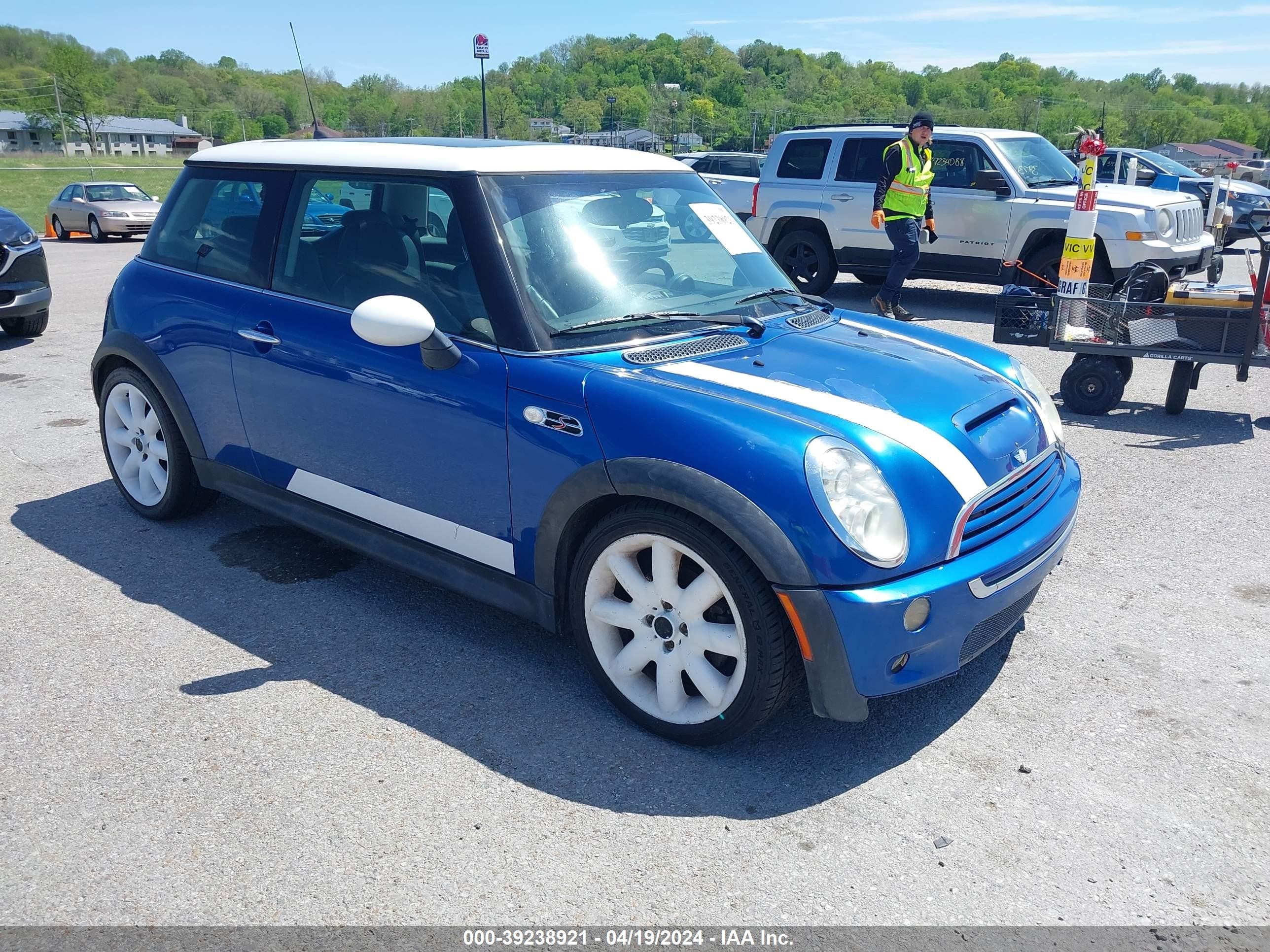 MINI COOPER 2005 wmwre33555tl15526