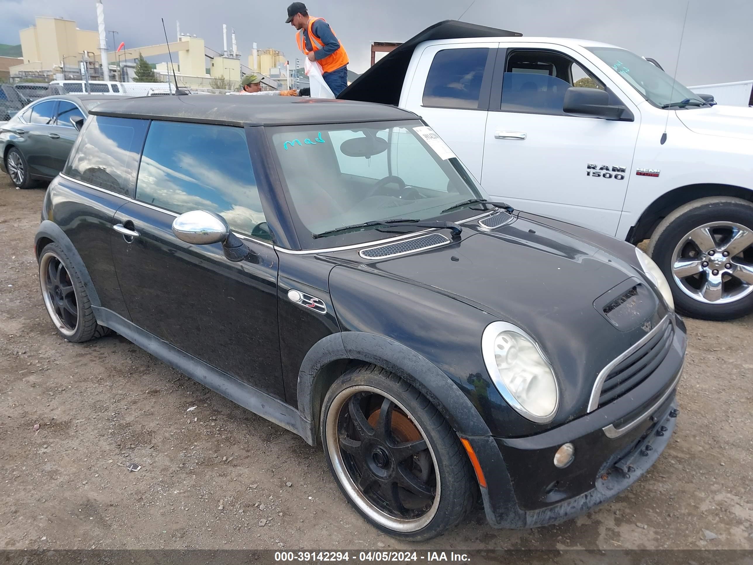 MINI COOPER 2005 wmwre33565tl14580