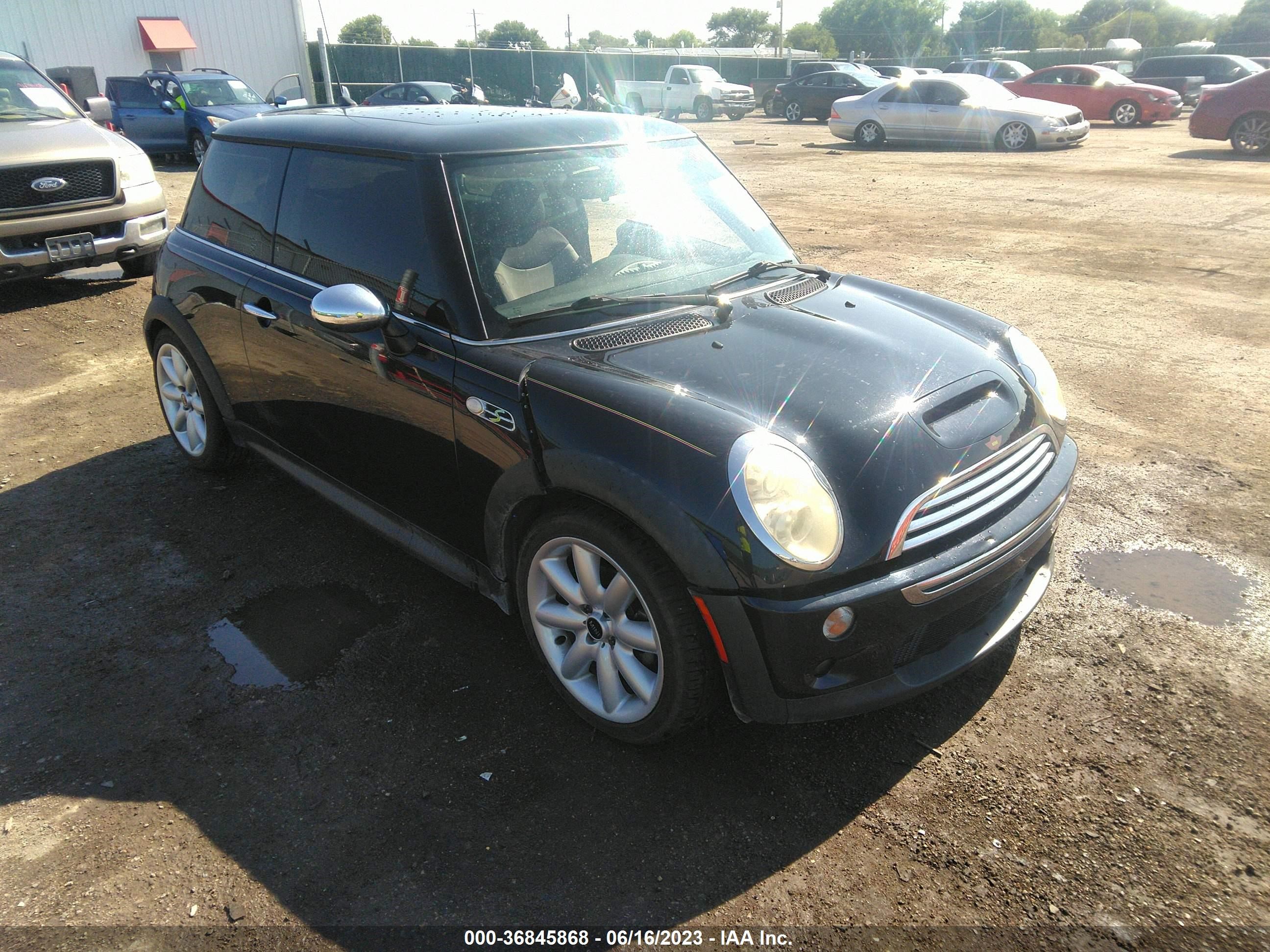 MINI HARD TOP 2006 wmwre33586tg99659