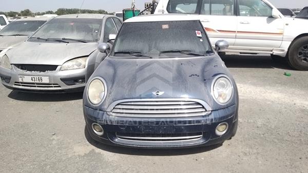 MINI COOPER 2011 wmwsu3102btx94172