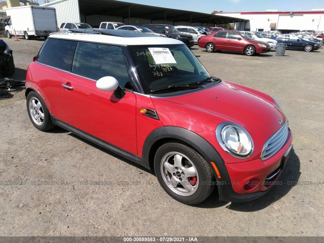 MINI COOPER HARDTOP 2011 wmwsu3c55bt098821