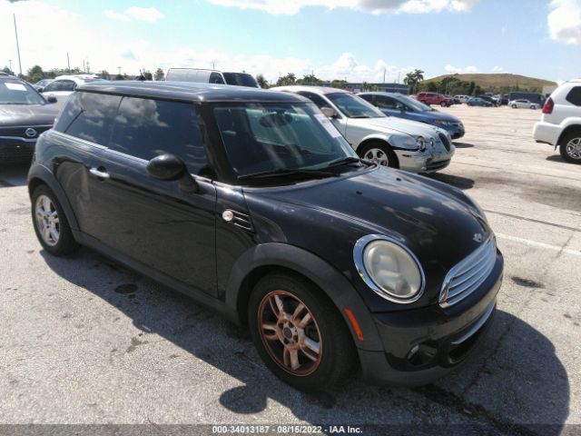 MINI COOPER HARDTOP 2011 wmwsu3c56btx95687