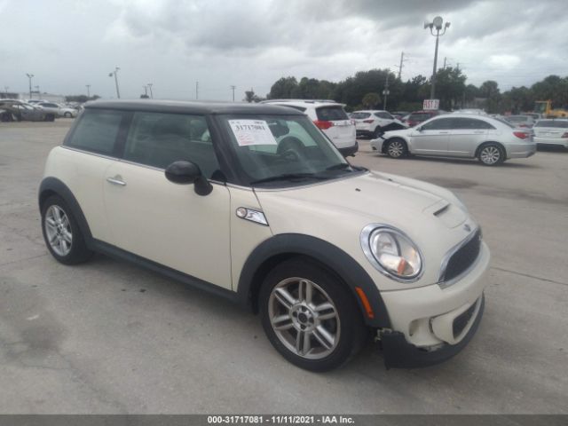 MINI COOPER HARDTOP 2011 wmwsv3c50bty14375