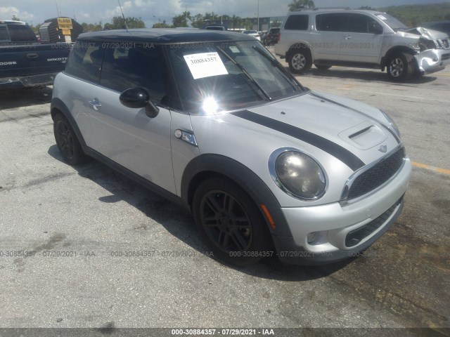 MINI COOPER HARDTOP 2011 wmwsv3c51bty23344