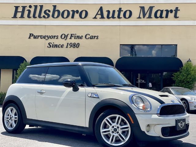 MINI COOPER HARDTOP 2011 wmwsv3c53bty12944