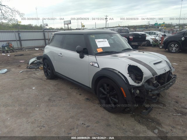 MINI COOPER HARDTOP 2011 wmwsv3c53bty16279