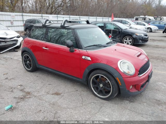 MINI COOPER HARDTOP 2011 wmwsv3c56bty12226