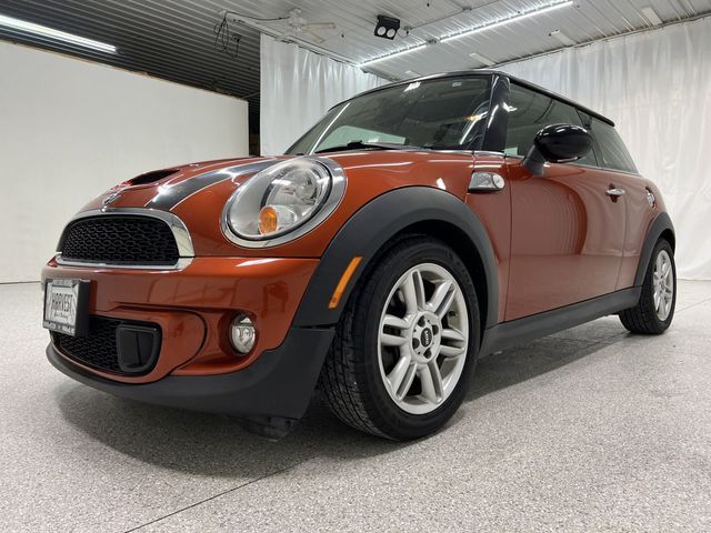 MINI COOPER HARDTOP 2011 wmwsv3c56bty13179