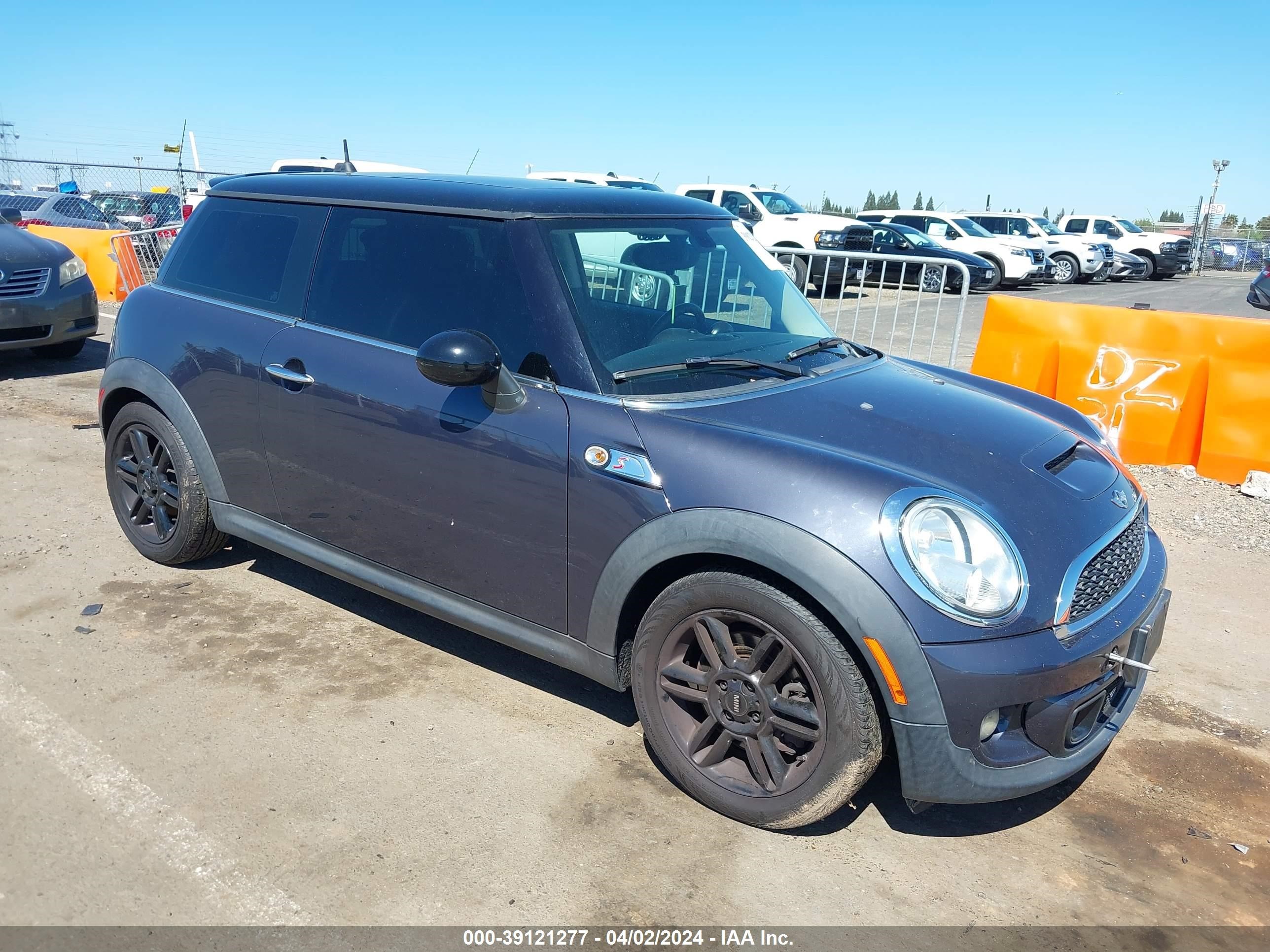 MINI HARD TOP 2013 wmwsv3c57dt395735