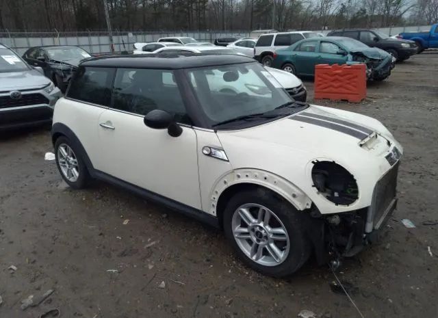 MINI COOPER HARDTOP 2011 wmwsv3c58bty10025