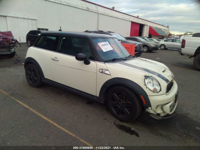 MINI COOPER HARDTOP 2011 wmwsv3c5xbty14433