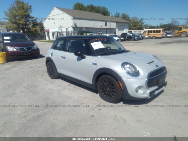 MINI HARDTOP 2 DOOR 2018 wmwxp7c53j2a47068