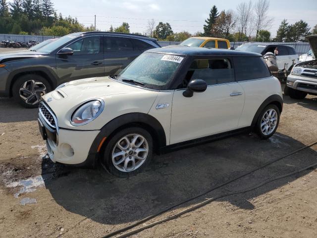 MINI COOPER S 2015 wmwxp7c55f2a37519