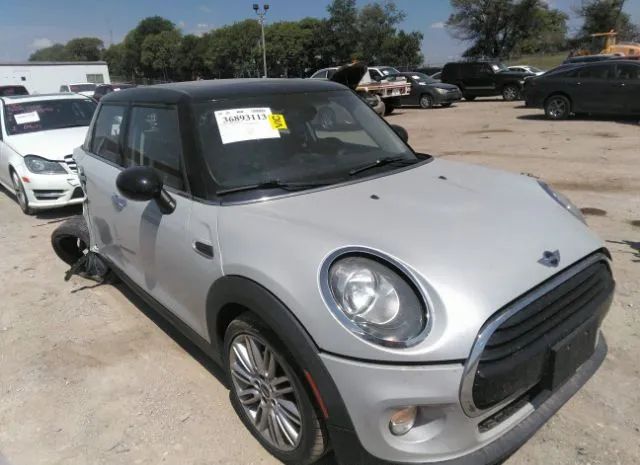 MINI COOPER HARDTOP 4 DOOR 2016 wmwxu1c52g2d11752