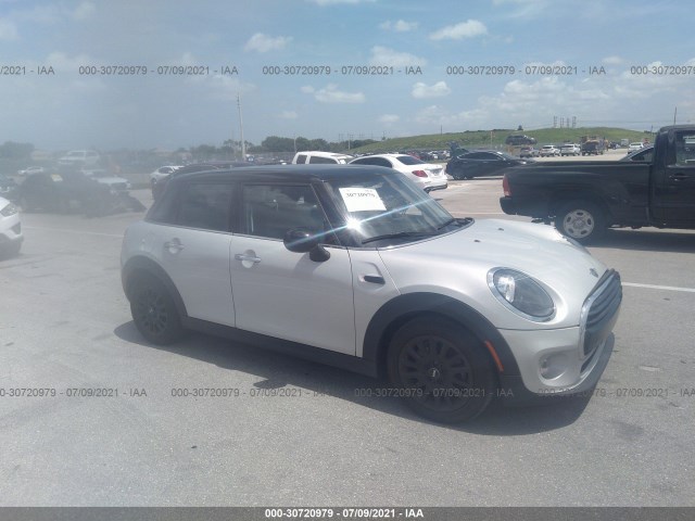 MINI HARDTOP 4 DOOR 2019 wmwxu1c52k2j02520