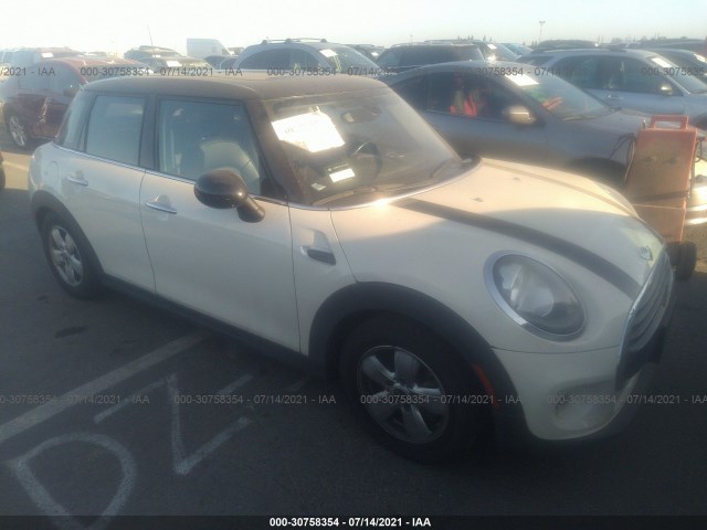 MINI COOPER HARDTOP 4 DOOR 2016 wmwxu1c55g2d09476