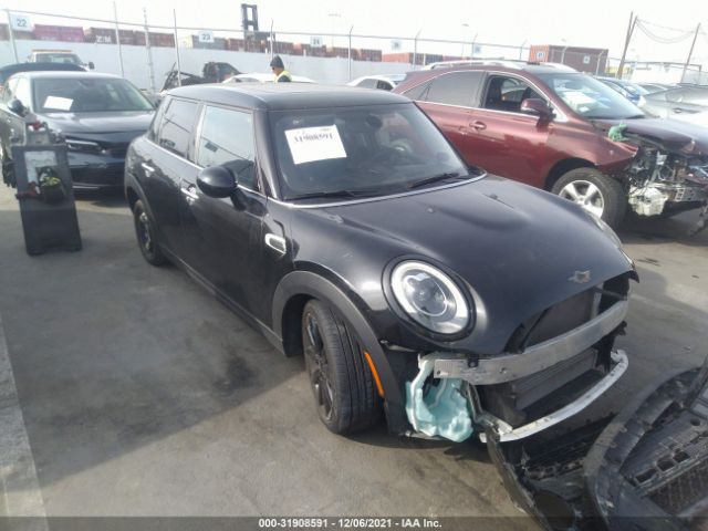 MINI COOPER HARDTOP 4 DOOR 2016 wmwxu1c5xg2e16717