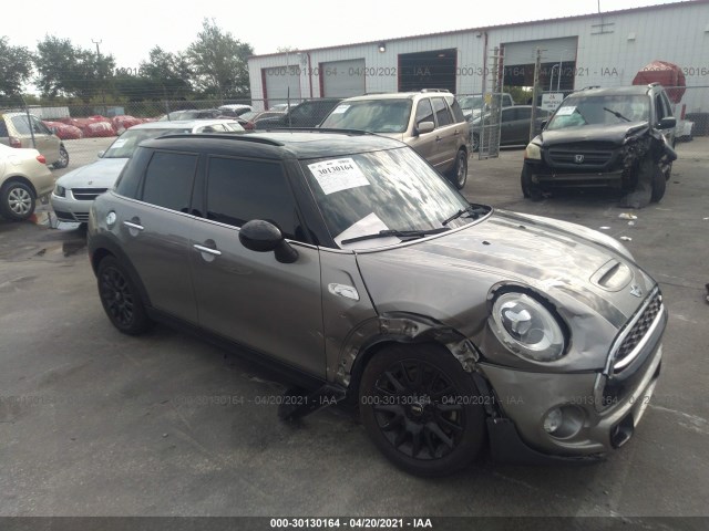 MINI HARDTOP 4 DOOR 2017 wmwxu3c36h2f49115