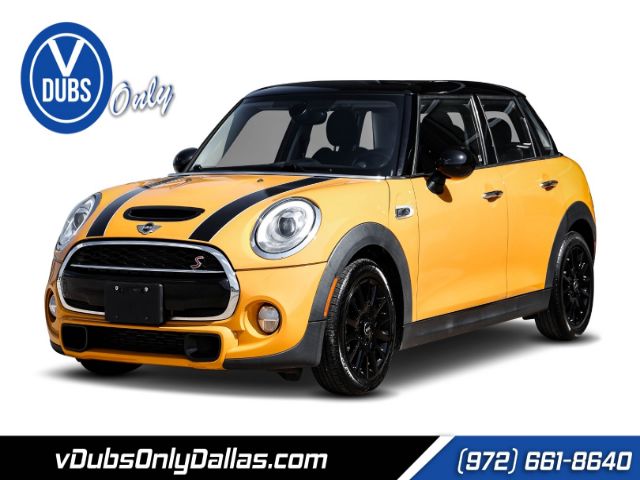 MINI HARDTOP 4 DOOR 2017 wmwxu3c3xh2f49490