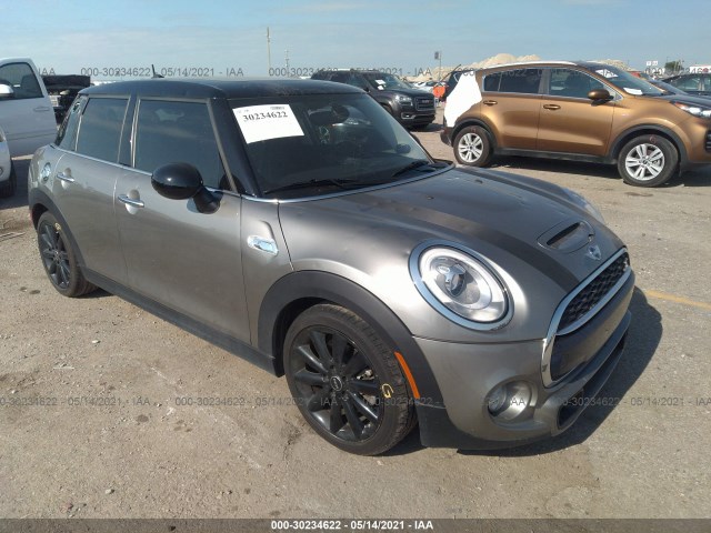 MINI COOPER HARDTOP 4 DOOR 2016 wmwxu3c50g2d31235