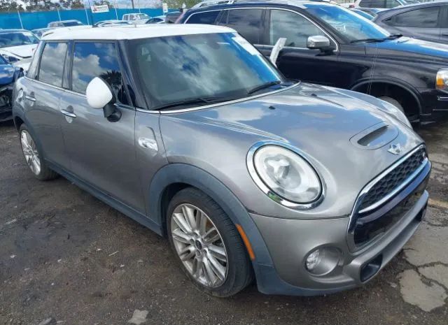 MINI HARDTOP 4 DOOR 2017 wmwxu3c51h2d33058